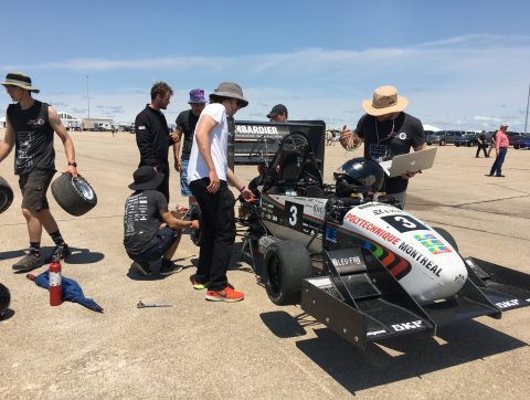 Des prototypes de bolides se distinguent à Poly Montréal