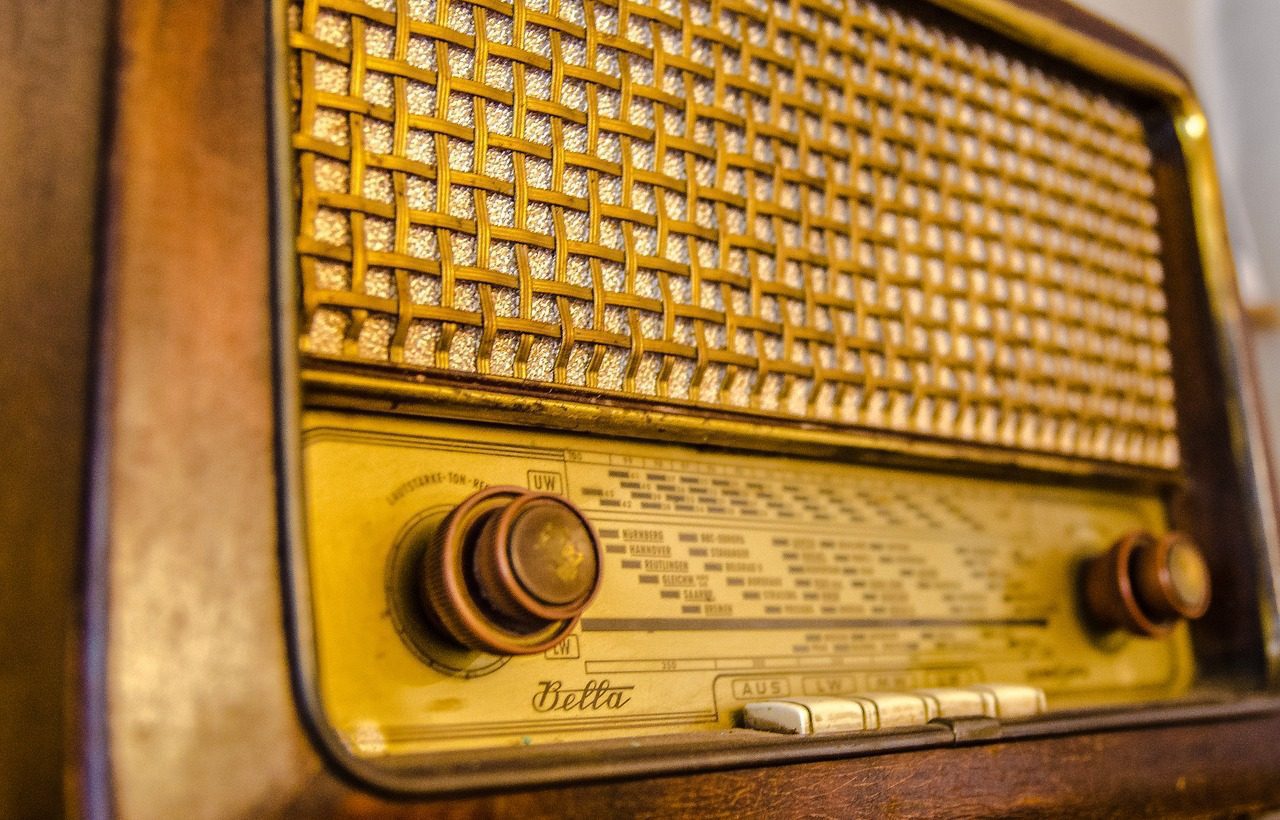 Célébration du centenaire de la radiodiffusion civile à Polytechnique Montréal