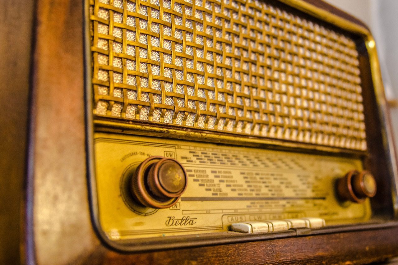 Célébration du centenaire de la radiodiffusion civile à Polytechnique Montréal