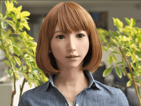 ERICA, LE PREMIER ROBOT À JOUER DANS UN FILM