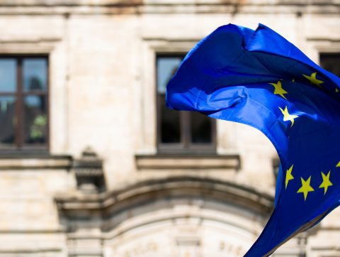 [ANALYSE] L&rsquo;Europe secoue l&rsquo;écosystème de l&rsquo;IA, passant de la confiance aux régulations !