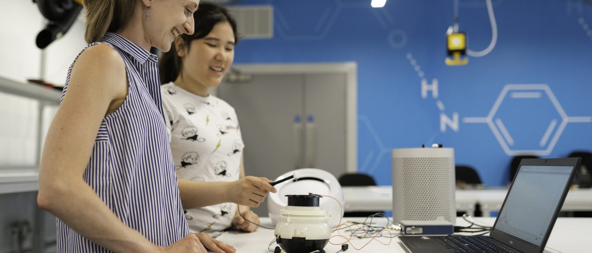 Faire rayonner les innovations québécoises à l&rsquo;international : subvention de 200 000$ pour Forum IA