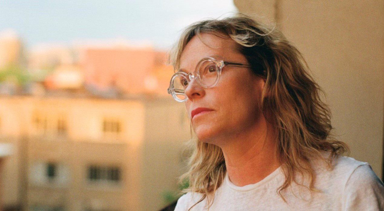 [LES GRANDES ENTREVUES DE L&rsquo;ÉTÉ] IA, création littéraire et féminisme, selon Martine Delvaux