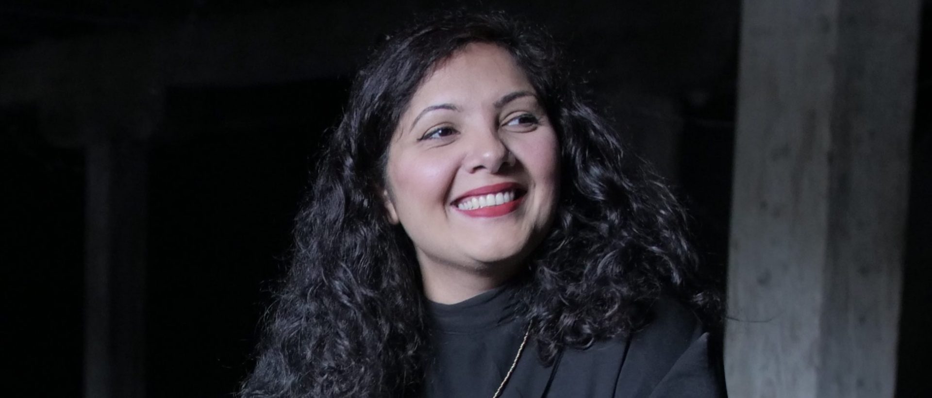 [LES GRANDES ENTREVUES DE L’ÉTÉ], IA, art et accessibilité : rencontre avec l’artiste Salima Punjani