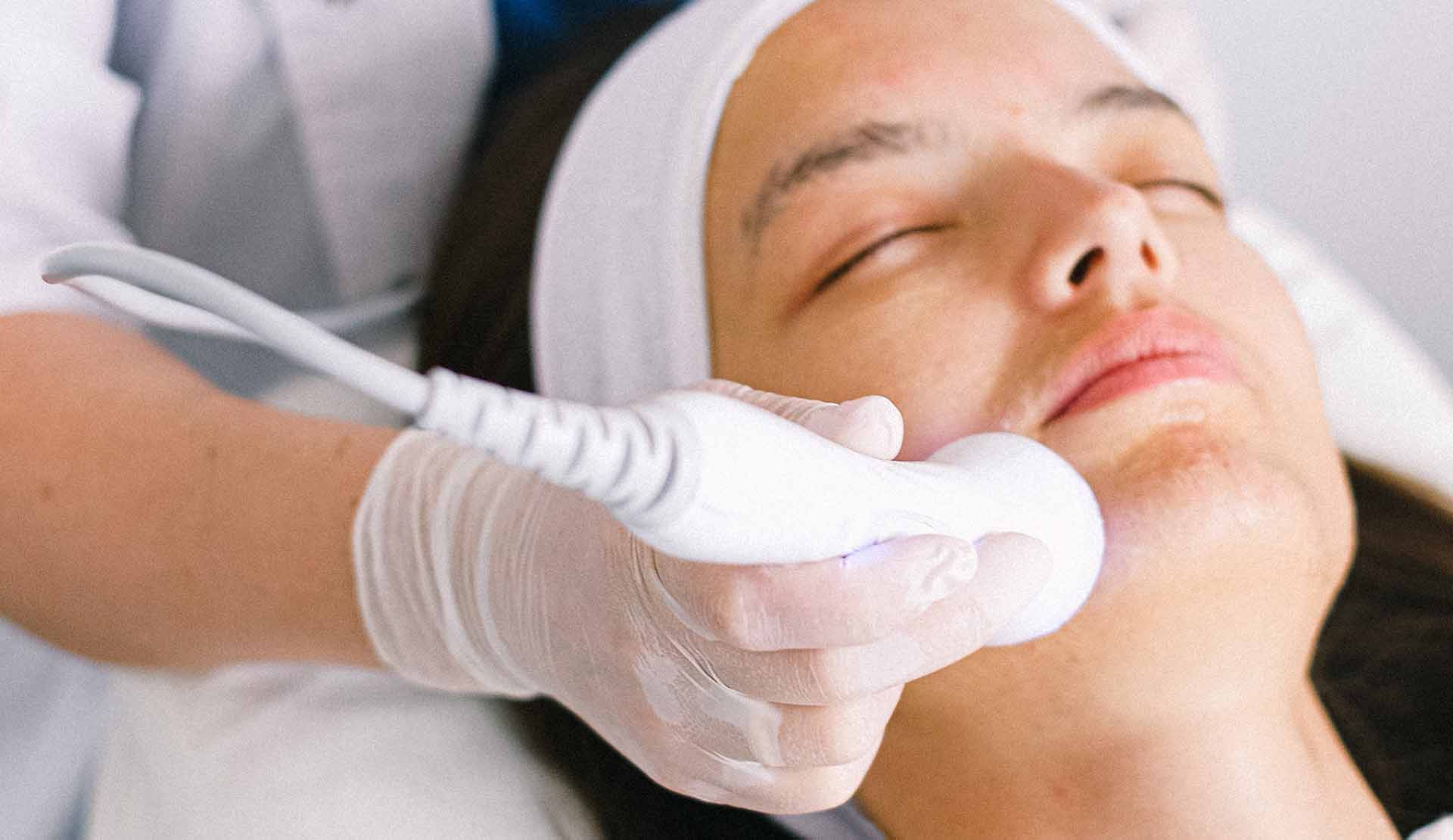Télémédecine : L&rsquo;entreprise québécoise dermago séduit les britanniques