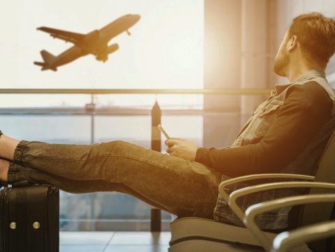 Vols annulés, retards et pertes de bagages : l&rsquo;IA peut-elle aider les aéroports à sortir du chaos ?