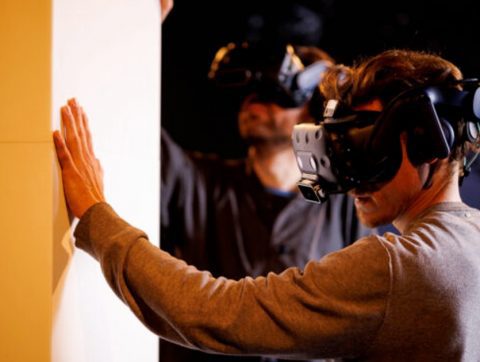 CHOM5KY vs CHOMSKY: une exploration ludique en VR de l’intelligence artificielle