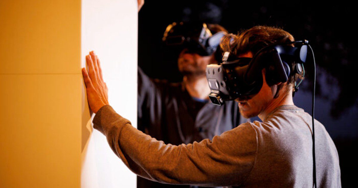 CHOM5KY vs CHOMSKY: une exploration ludique en VR de l’intelligence artificielle