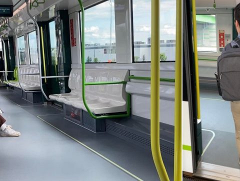 Bilan des premiers jours du REM : de grandes attentes malgré plusieurs pannes