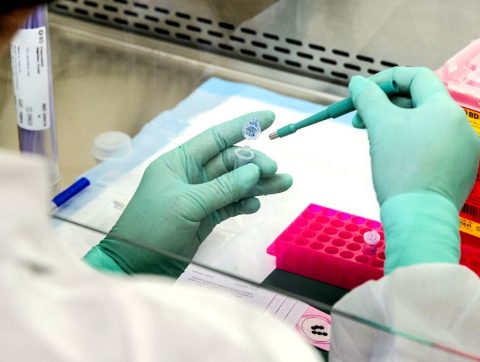 Surveillance antimicrobienne et antibiogouvernance : une approche concertée et collaborative