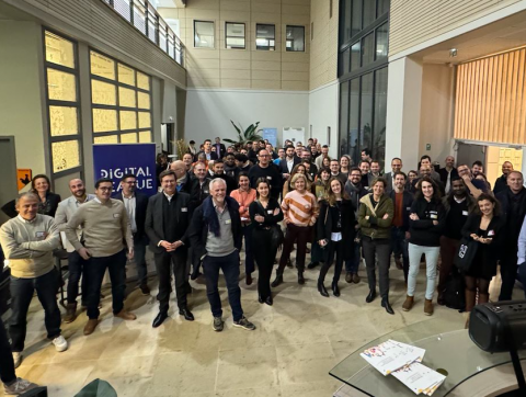 Digital League à la conquête du monde : L&rsquo;international et l&rsquo;IA en ligne de mire pour 2024