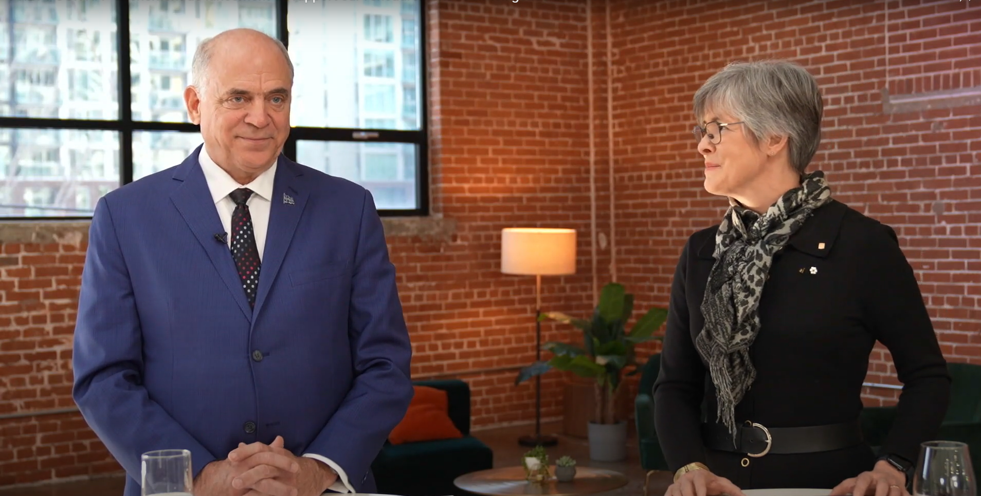 Capture d'écran. Pierre Fitzgibbon, ministre de l'Économie et de l'Innovation du Québec par François Legault, et Sophie D'Amours, rectrice de l'Université Laval