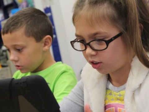 L&rsquo;usage des technologies en éducation : entre promesses, limites et iniquités